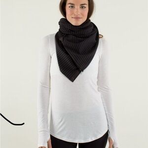 Brand new Lululemon vinyasa scarf